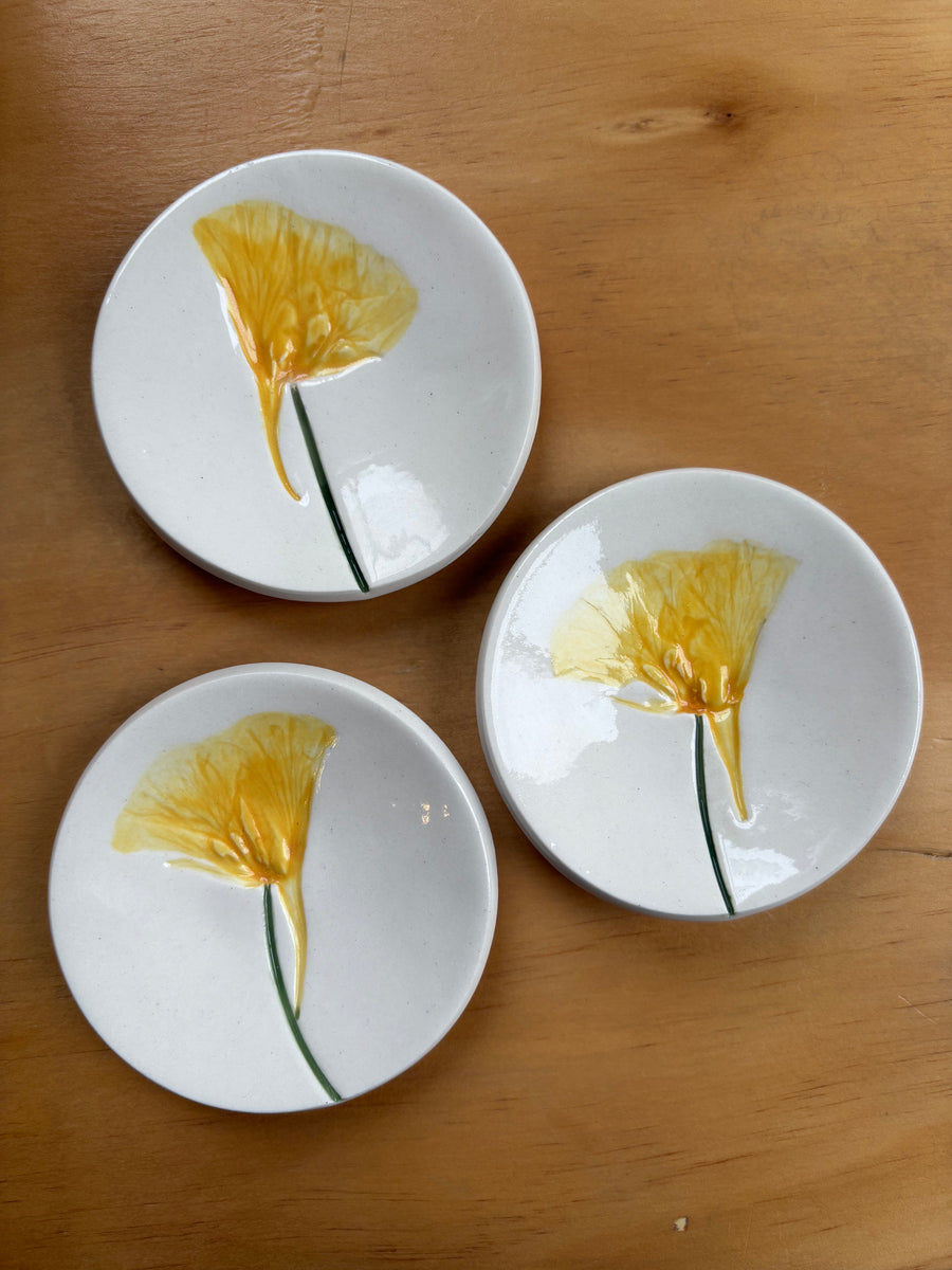 Ceramic Nasturtium Dish (Flower)