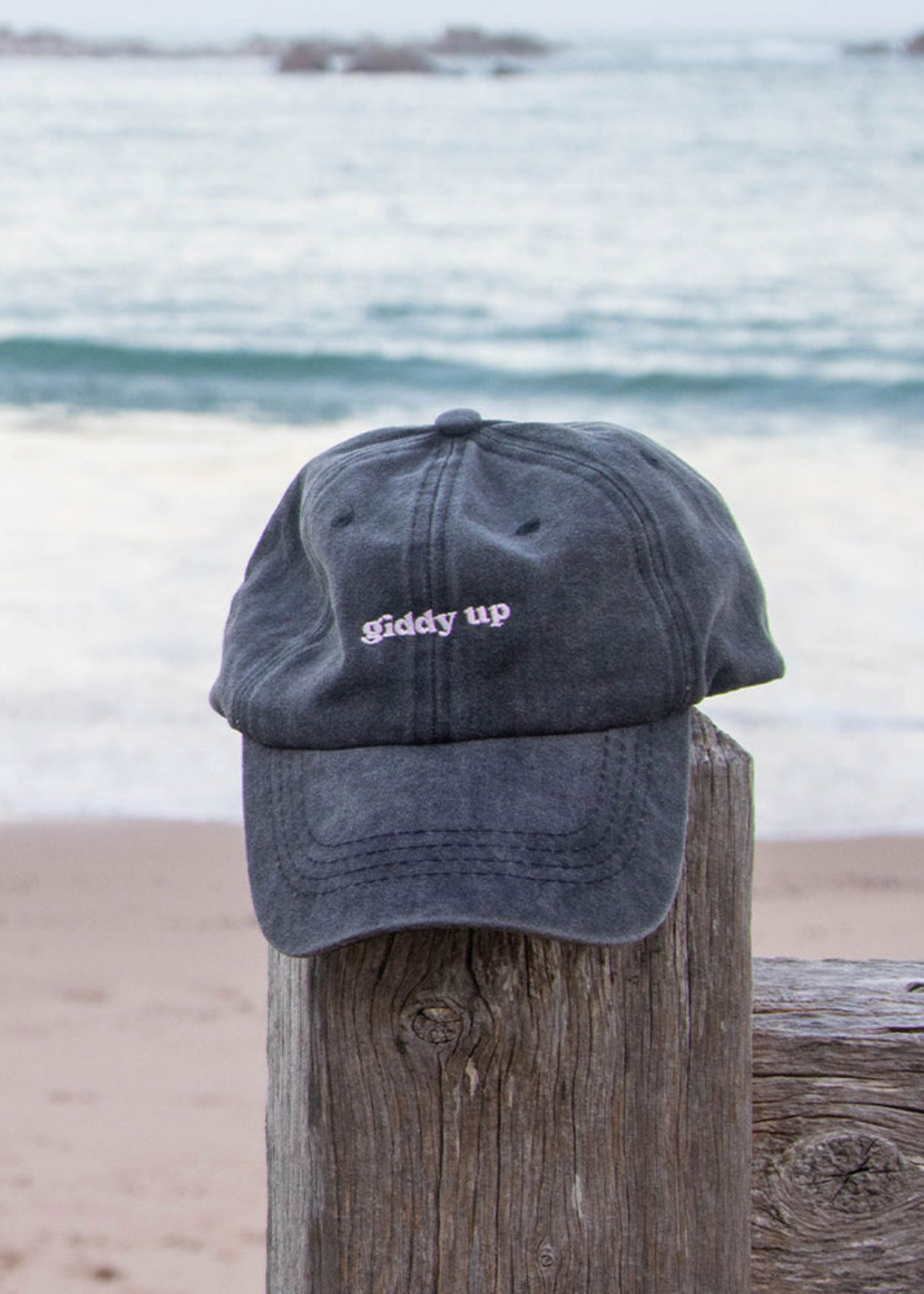 Slogan Cap - Giddy Up