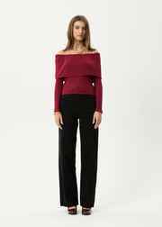 Beckett - Off-Shoulder Long Sleeve Top