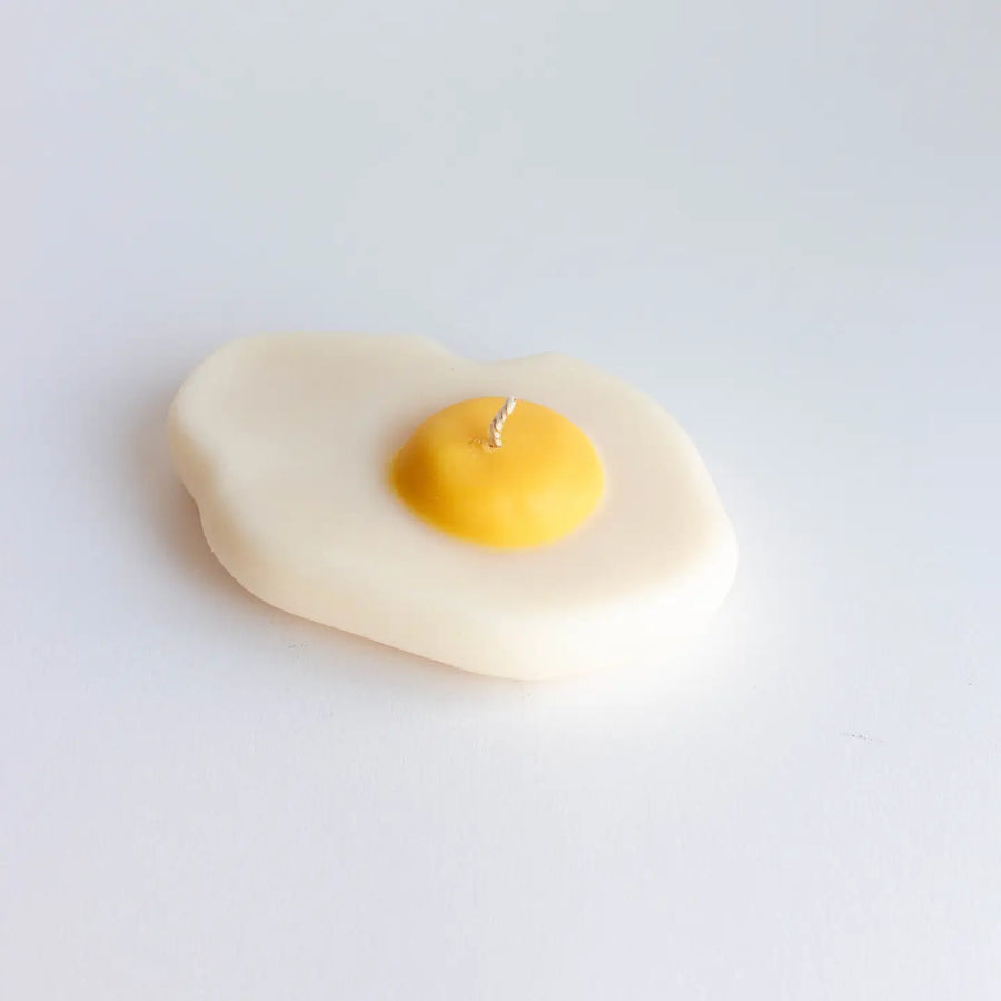 Oeuf Au Plat/Fried Egg Candle