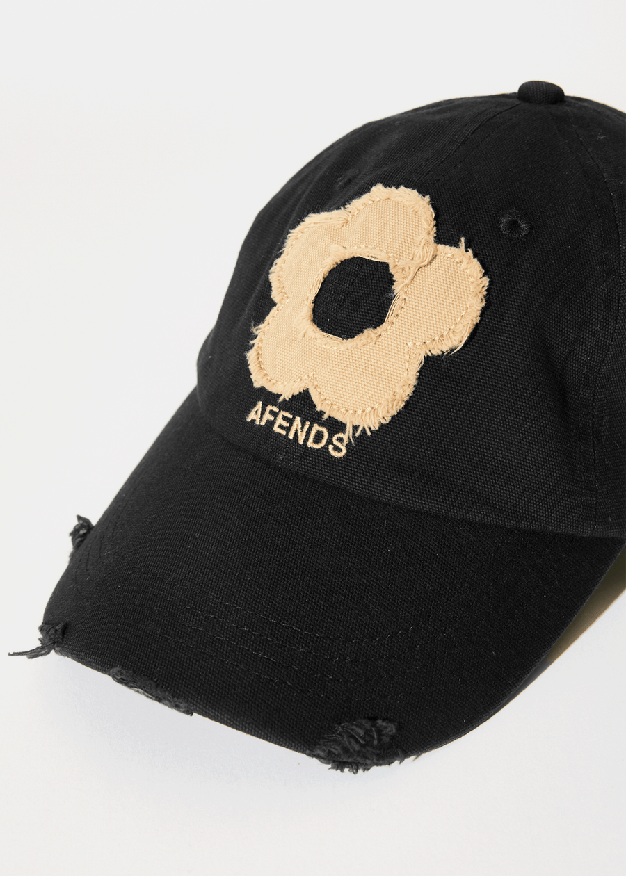 Bloom panelled cap