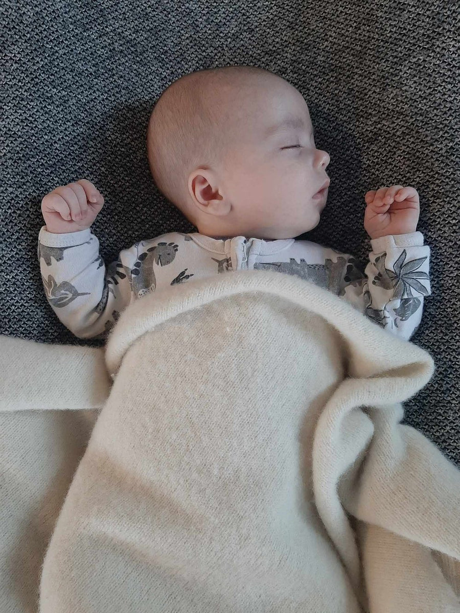 Bohepe Baby Blanket
