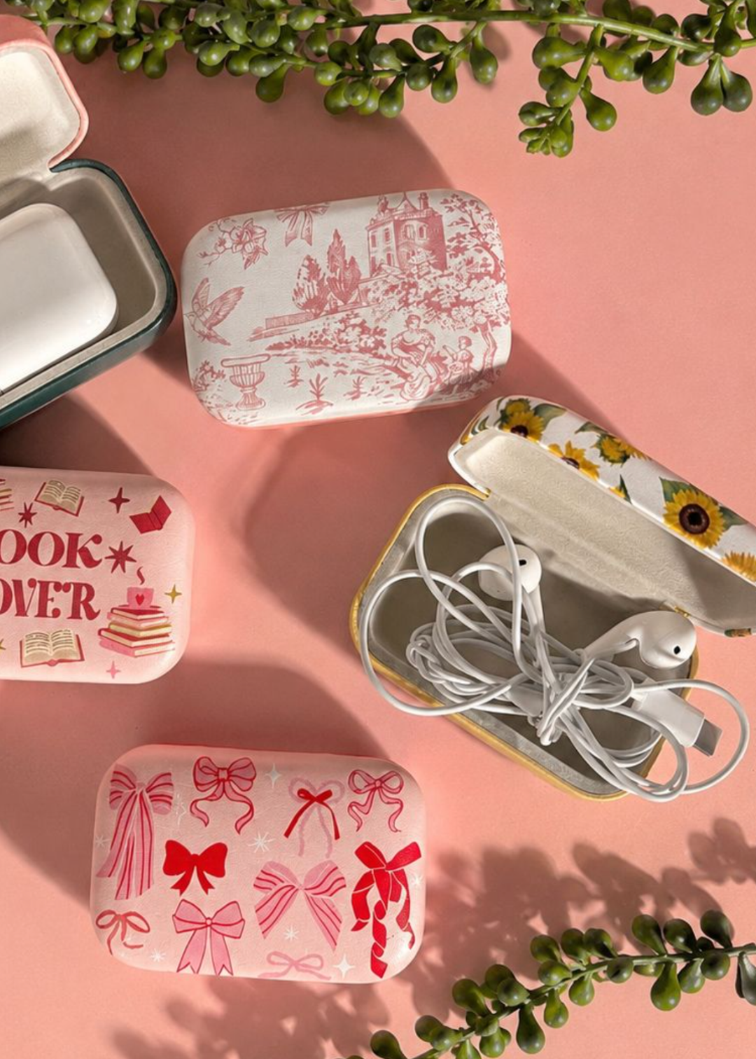 Bows Mini Travel Case
