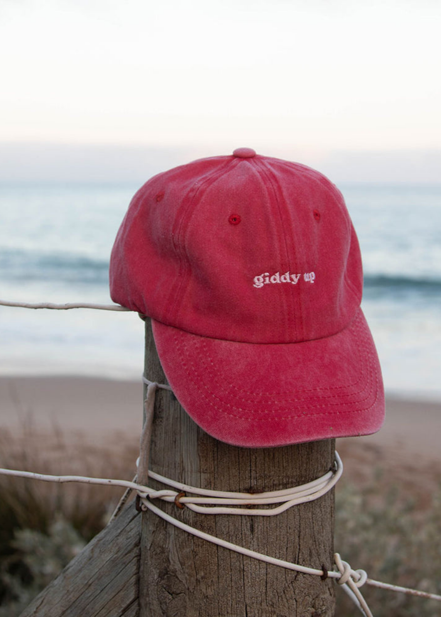 Slogan Cap - Giddy Up