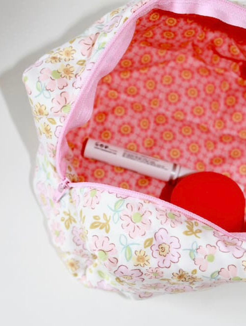 Daisy Pouch