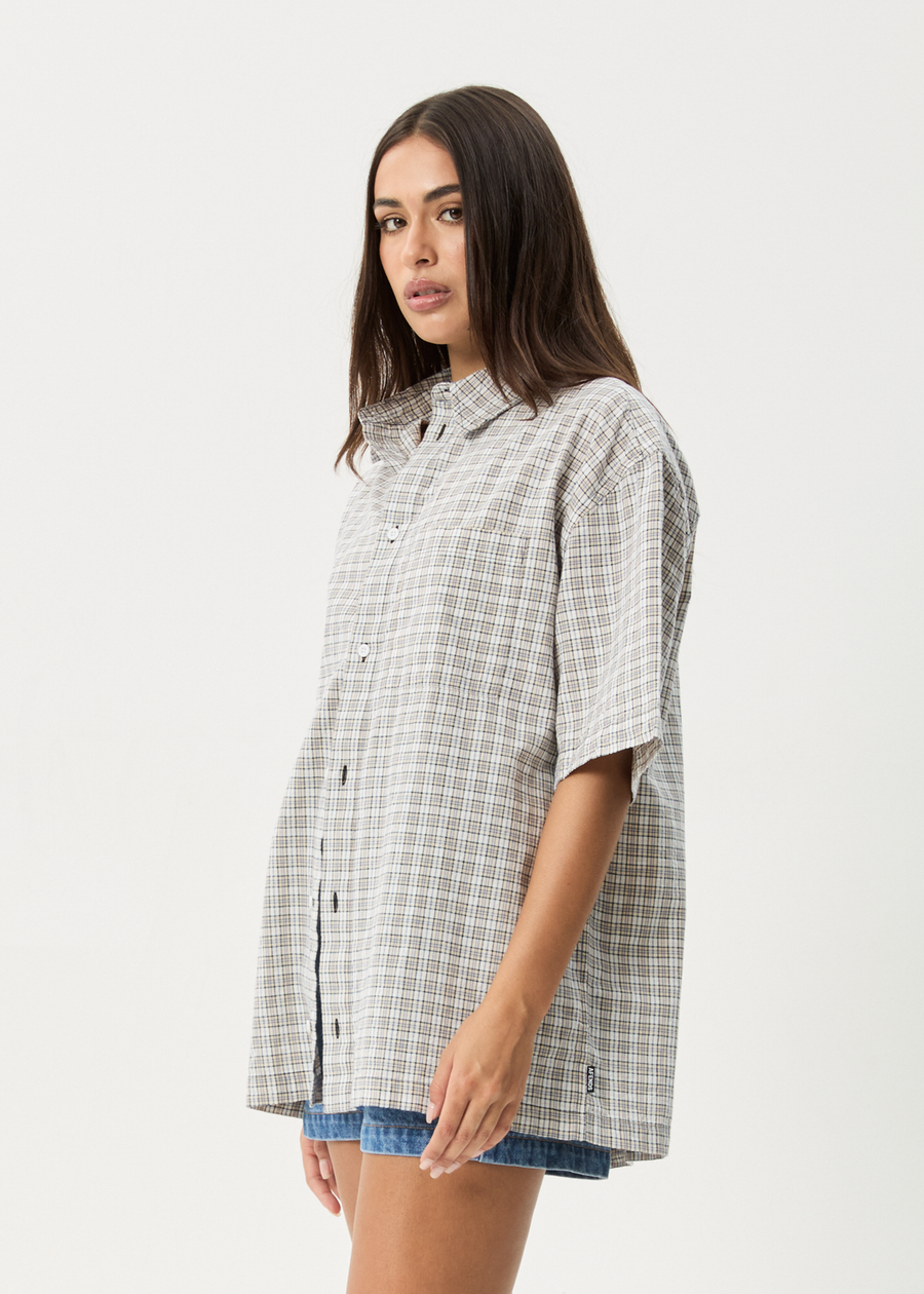 Drew Seersucker Short Sleeve Shirt