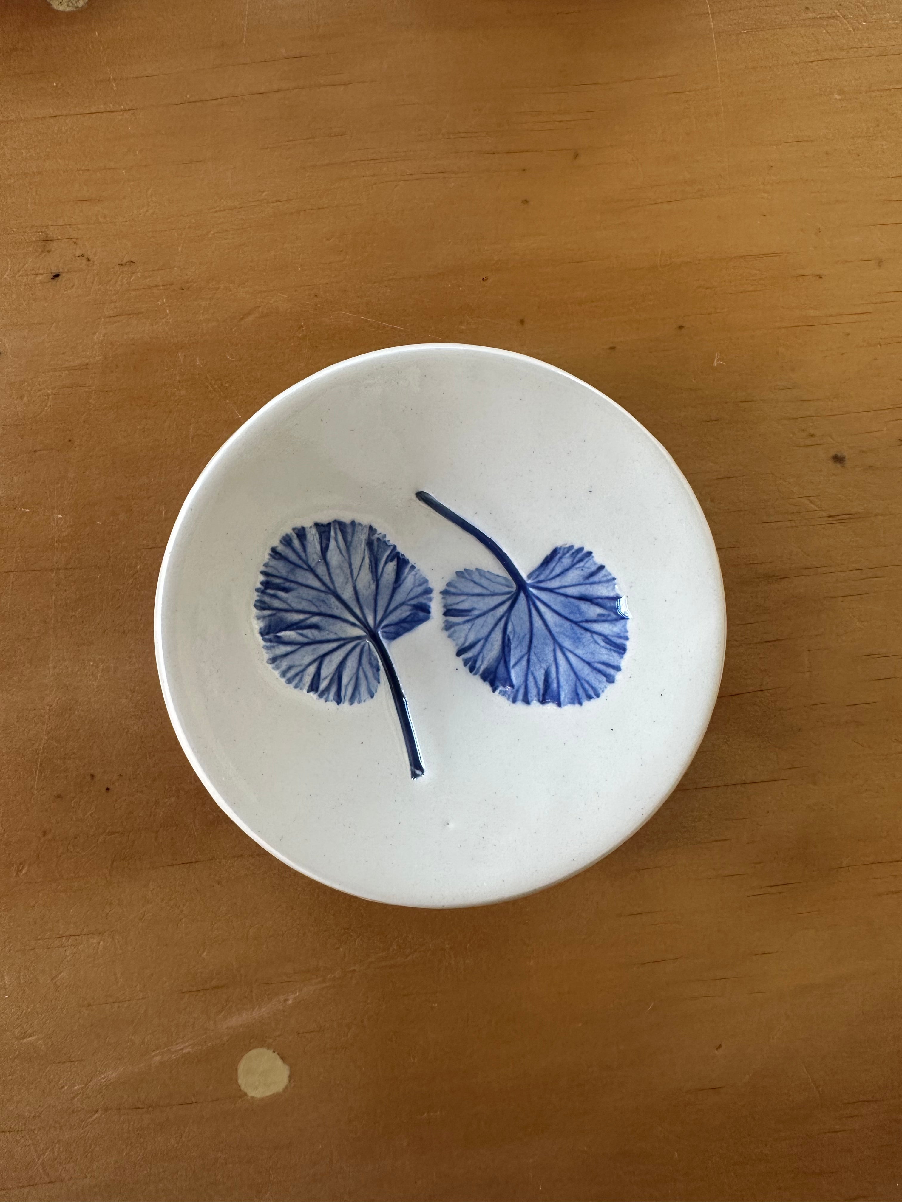 Ceramic Pelargonium Dish
