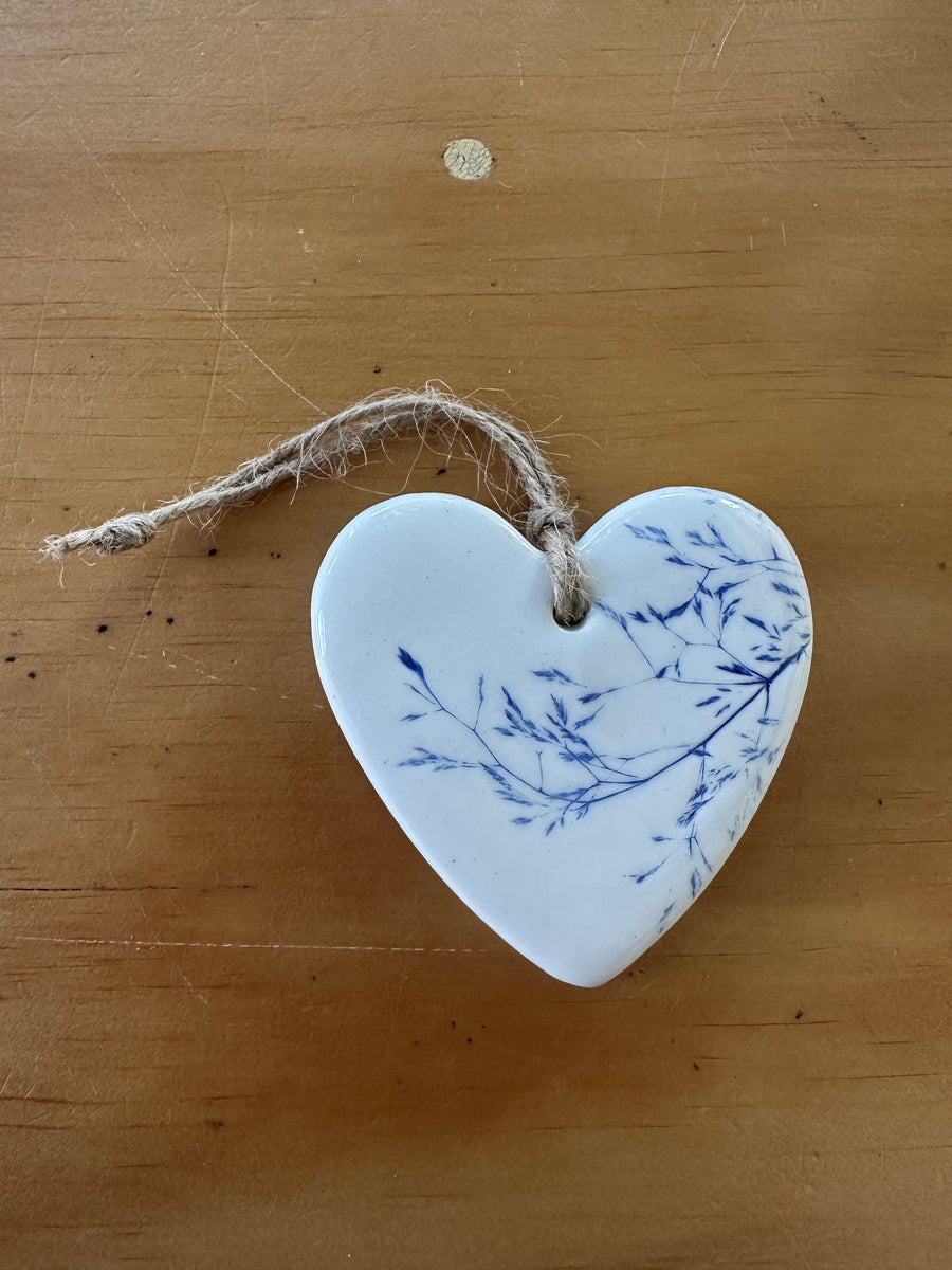 Ceramic Large Hearts, Wild Grass