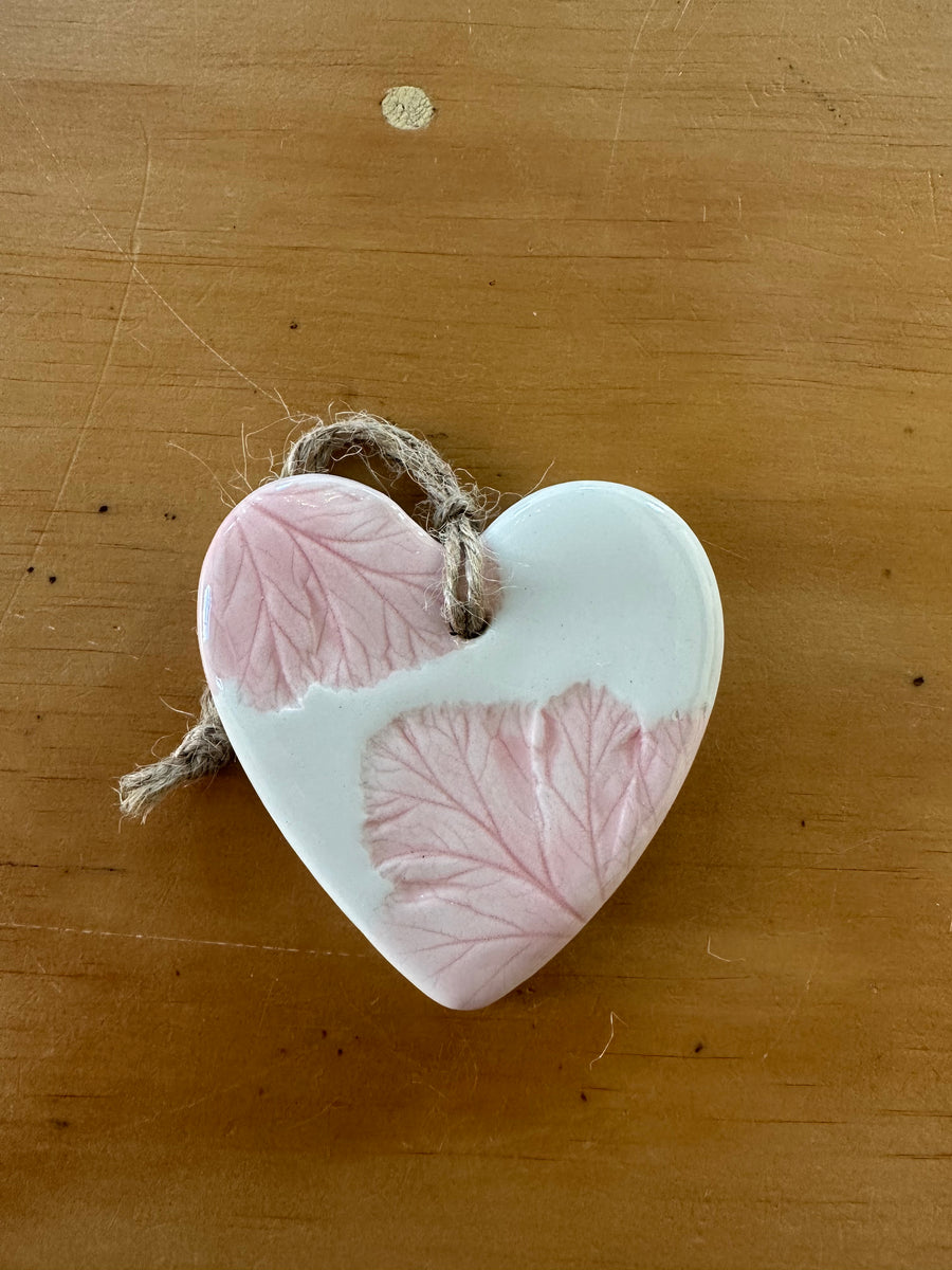 Ceramic Large Hearts, Pelargonium