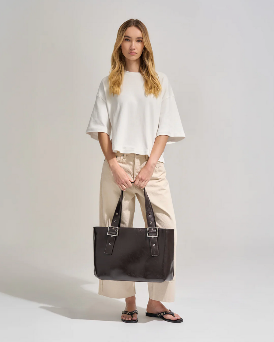 Everyday East-West Weekender Bag, Burnt Coffee