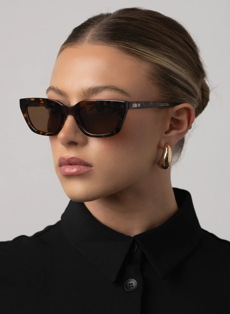Nove - Tortoiseshell